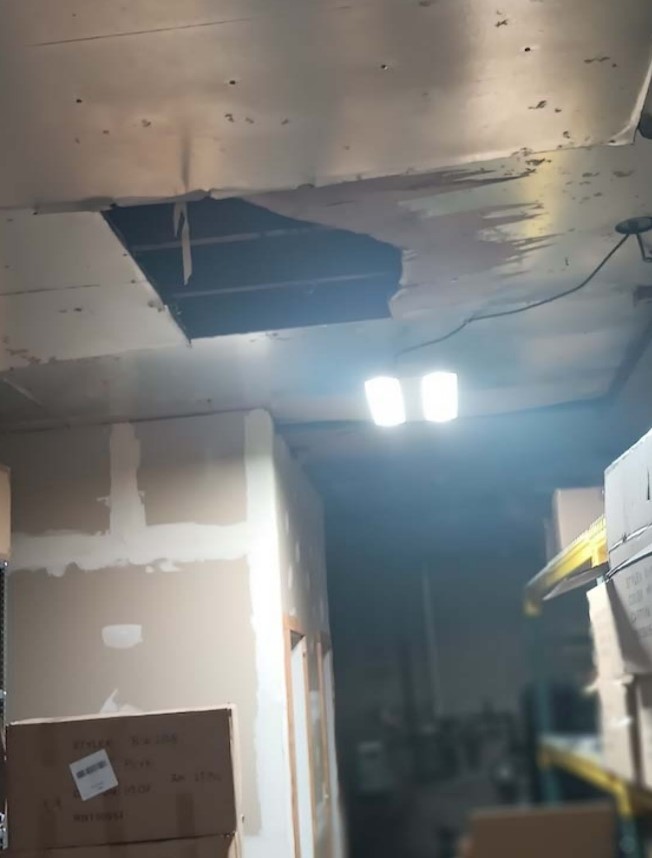 Children’s Clothing and Other Items - Image 17